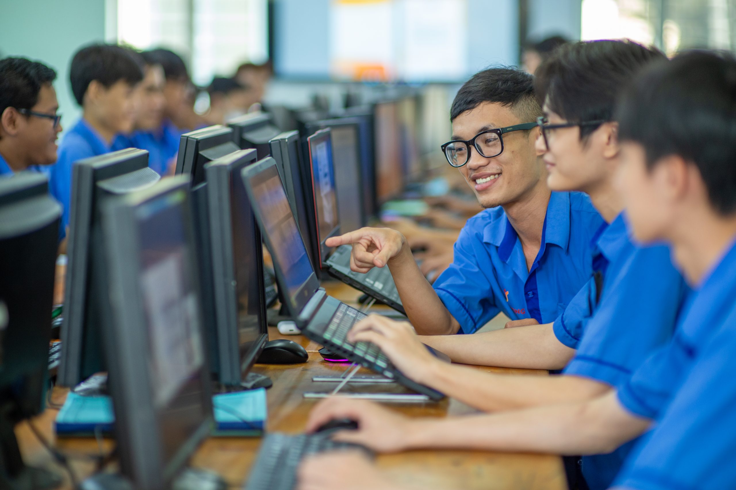 Ngành Lập trình máy tính