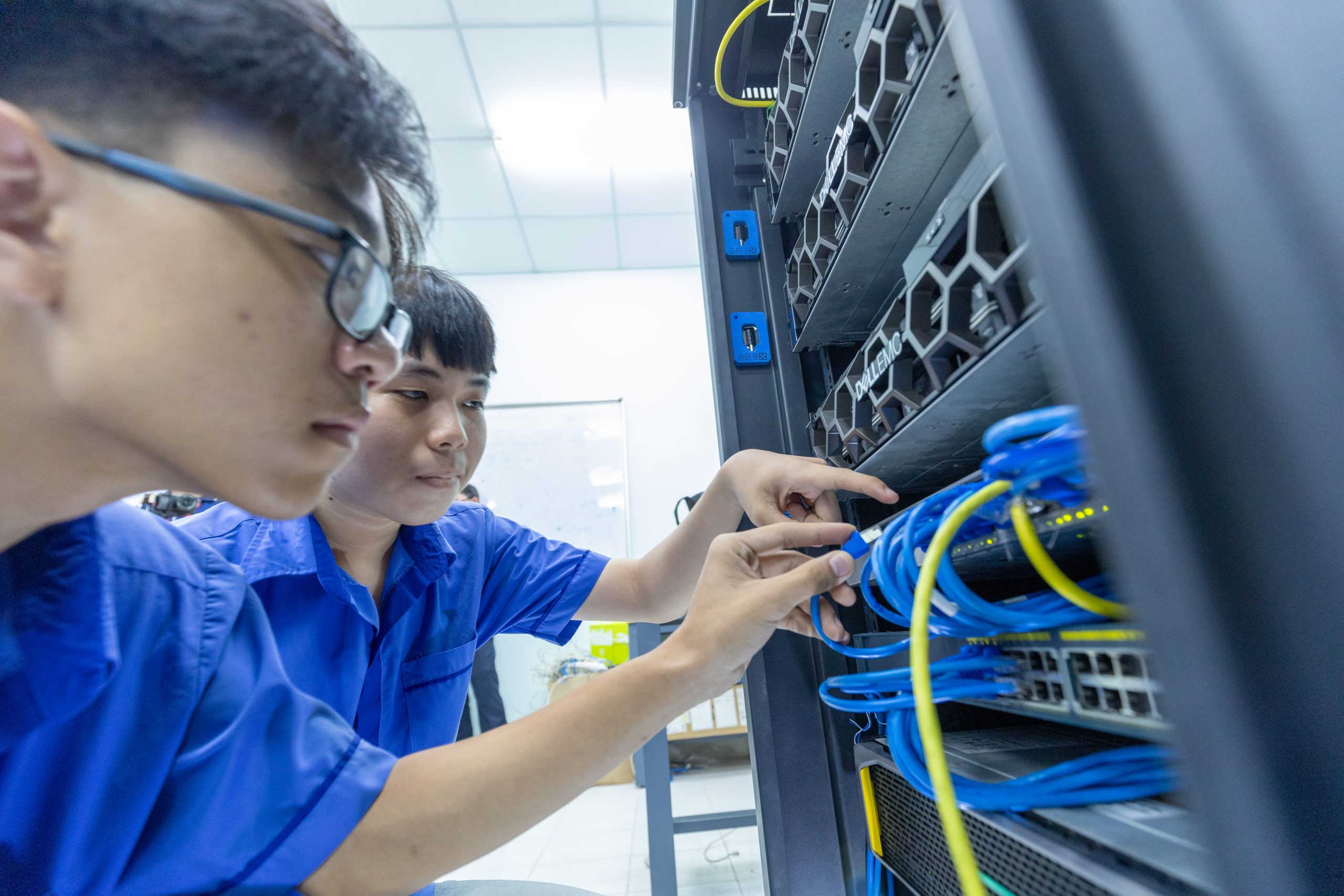 Ngành Quản trị mạng máy tính