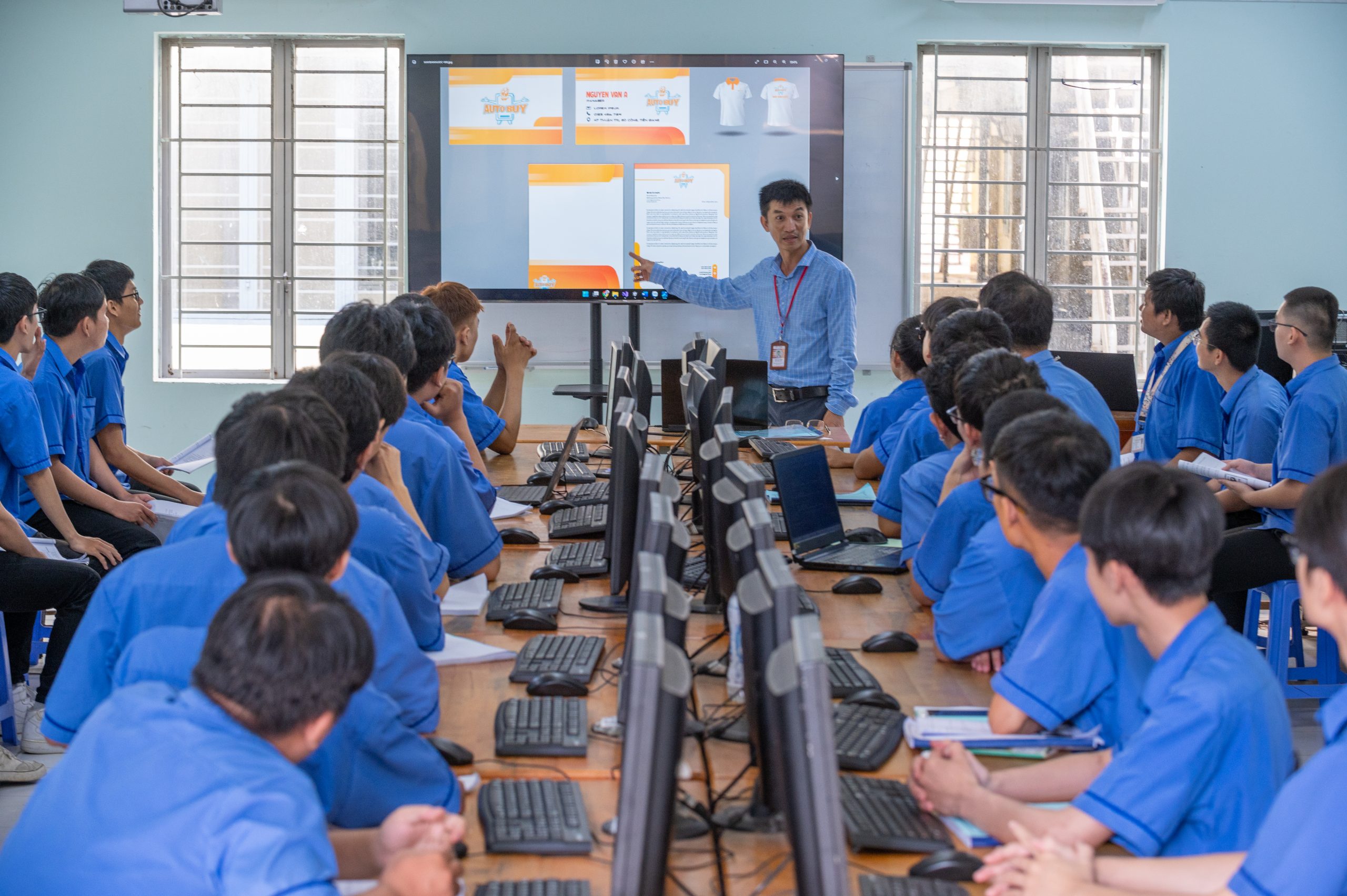 Ngành Thiết kế trang Web